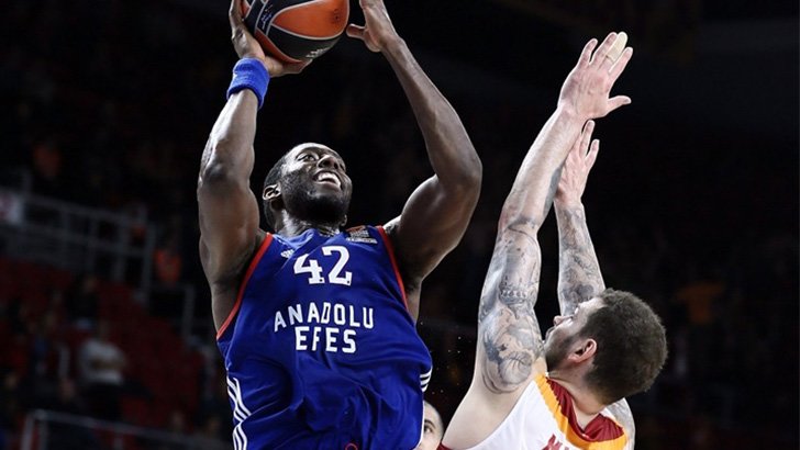 Anadolu Efes Galatasaray Odeabank’a Geçit Vermedi