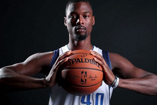 Dallas Mavericks Barnes’la Yürüyor