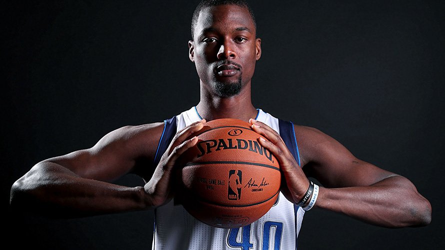 Dallas Mavericks Barnes’la Yürüyor