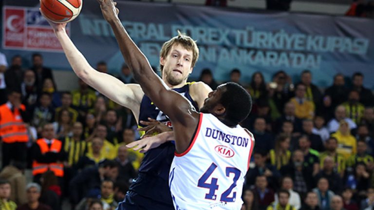 Türkiye Kupası’nda Derbi Anadolu Efes’in