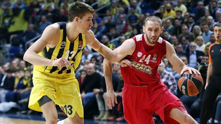 Fenerbahçe Olympiacos’u Devirdi