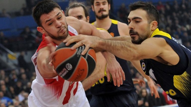 Fenerbahçe Evinde Olympiacos’u Bekliyor