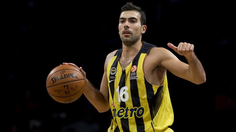 Sloukas 1 Ay Yok