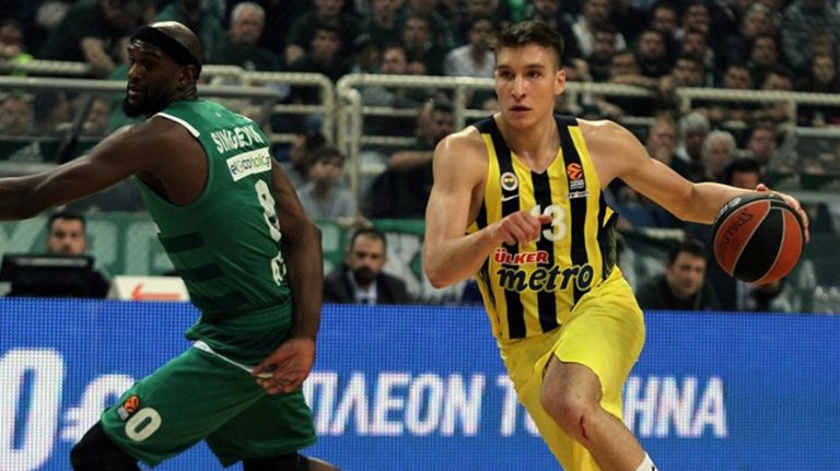 Fenerbahçe 11 Yıl Sonra Devirdi