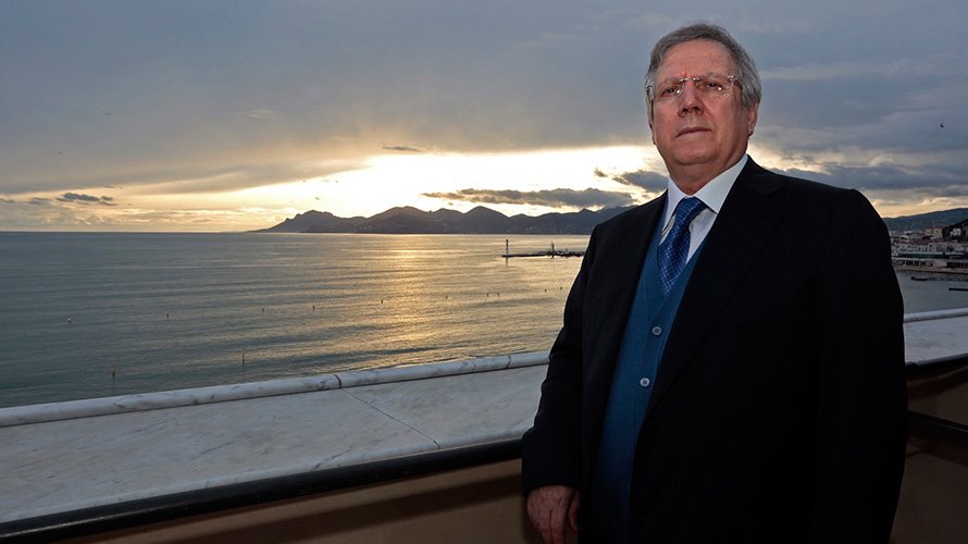 Aziz Yıldırım’dan Önemli Açıklamalar