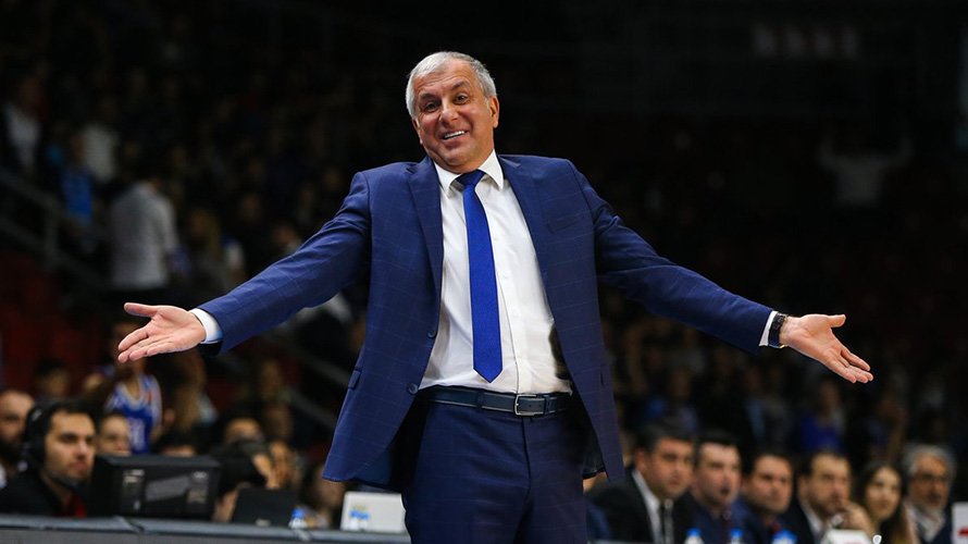 Olympiacos Deneyimli Bir Takım