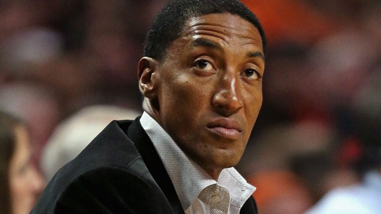 Pippen’dan Irving’e Destek