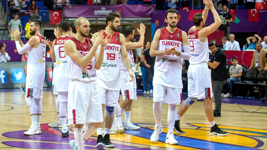 A Milli Erkek Basketbol Takımı’na Özgüven Sponsoru!