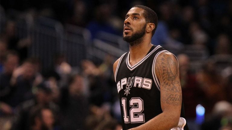 Spurs Memphis’i Devirdi!