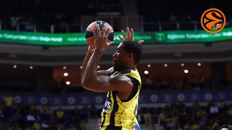 Brad Wanamaker Boston Celtics’te!