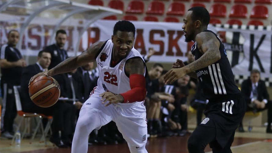 Olaylı maç Beşiktaş’ın!