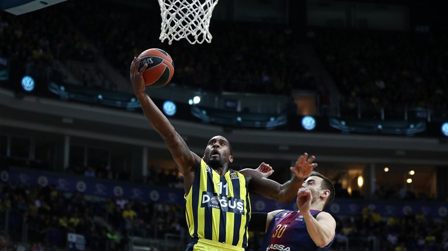 Fenerbahçe uçmaya devam ediyor!