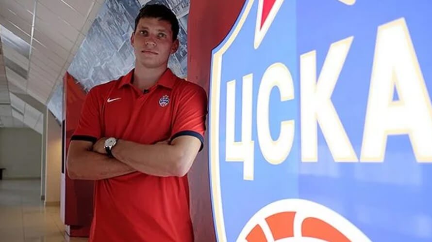 CSKA Ivan Ukhov'u transfer etti