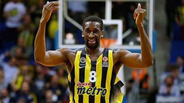 Ekpe Udoh Fenerbahçe Beko'da 2 sezon forma giydi. Euroleague'de MVP seçildi