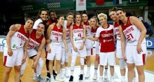 Turkiye-kadin-basketbol-takimi