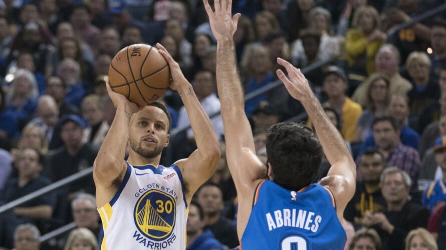 Son şampiyon Warriors’tan harika başlangıç