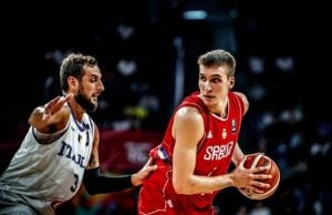 Sırbistan milli takımında Bogdanovic İtalya'yı mağlup eederken üstün bir performans sergiledi