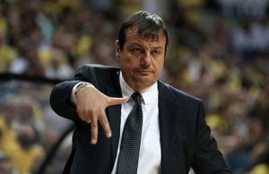 Anadolu Efes Başantrenörü Ergin Ataman