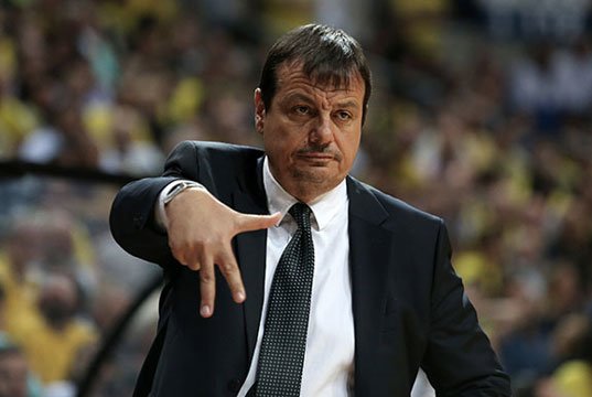 Anadolu Efes Başantrenörü Ergin Ataman