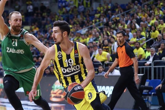 Fenerbahçe Beko'ya Ülker Arena'da soğuk duş!