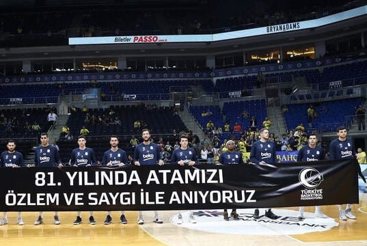 FLAŞ! Fenerbahçe yönetimi Sloukas'ın savumasını isteyecek