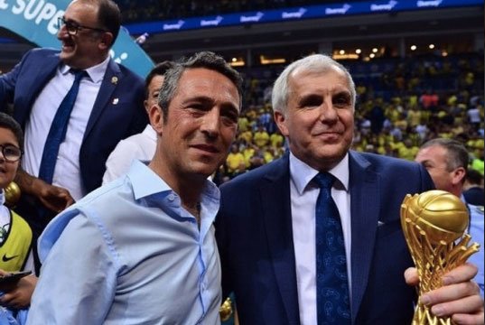 Başkan Ali Koç’tan Obradovic’e tam destek! Yönetim tam kadro maça geldi