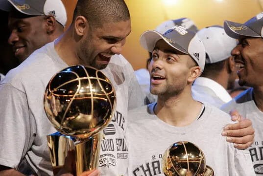 San Antonio Spurs Tony Parker'ın formasını emekli ediyor