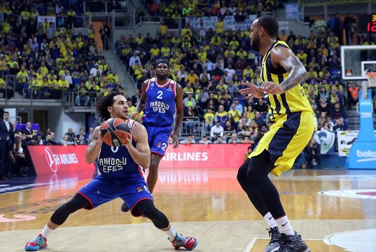 shane-larkin-anadolu-efes-istanbul