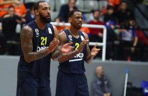 fenerbahce-beko-derrick-williams-james-nunnaly