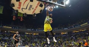 Euroleague'de haftanın en güzel hareketleri belli oldu! Fenerbahçe listede