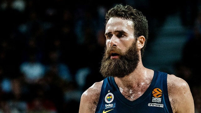 İtalyan basketbolcu Gigi Datome'den Türkçe koronavirüs paylaşımı