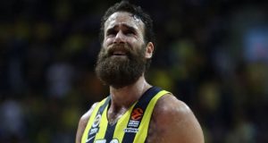 Gigi Datome'den durum değerlendirmesi:"Maaş kesintileri kaçınılmaz"