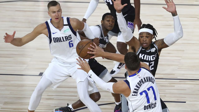 Luka Doncic triple double yaptı, Mavericks galibiyete koştu