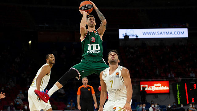 Baskonia, Real Madrid’e karşı rahat bir galibiyet aldı (ÖZET)